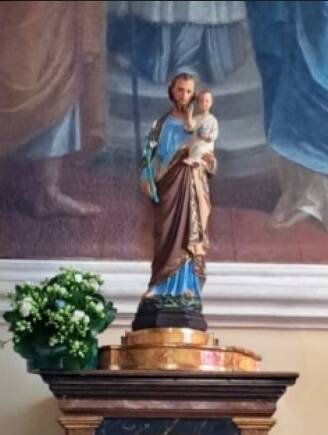 La statua di San Giuseppe nell'oratorio di Somazzo